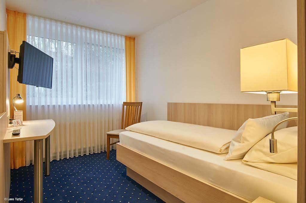 Hotel Bonamari Залцгитер-Бад Екстериор снимка